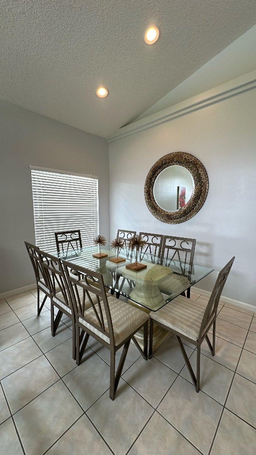2025 Vacation Savings Secure Your Spot Today Orlando Exterior photo